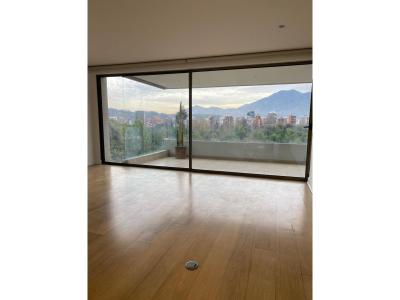 BARRIO El GOLF: Departamento 180 m2. 4 dormitorios, 3 baños.  Espectacular vista despejada, 179 mt2, 4 habitaciones