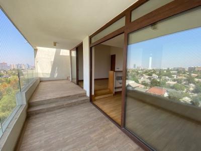 Riesco con terraza, 355 mt2, 3 habitaciones