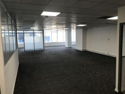 ARRIENDO Oficina Habilitada de 309 m2 – Centro Financiero, 309 mt2, 6 habitaciones