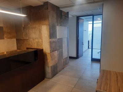 Oficina disponible en Alonso de Córdova, Las Condes, 195 mt2, 9 habitaciones