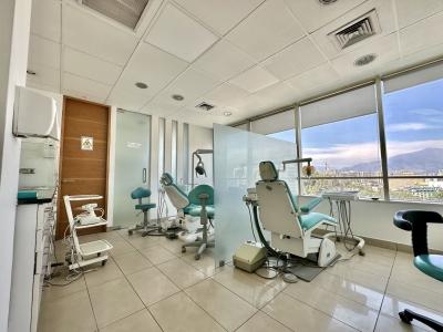 Oficina habilitada como consulta odontologica, 59 mt2, 5 habitaciones