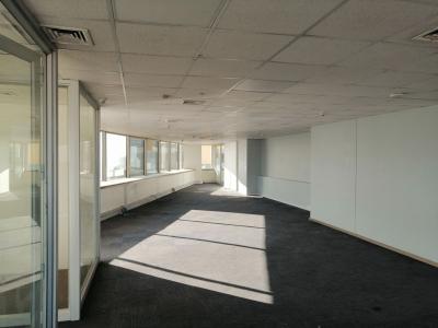ARRIENDO Oficina Habilitada de 326,50 m2 – Metro Santa Lucia, 327 mt2, 4 habitaciones
