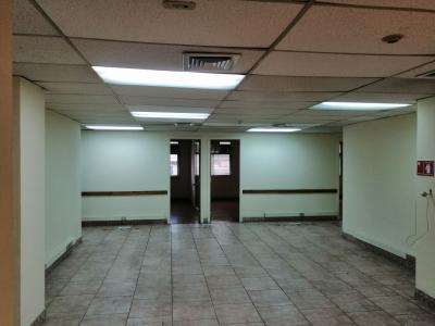 ARRIENDO Oficina Habilitada de 331 m2 – Metro Plaza de Armas, 331 mt2