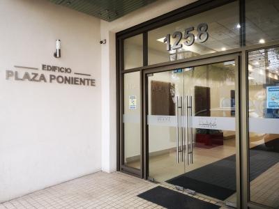 Oficina en Edificio Plaza Poniente Talca, 112 mt2, 5 habitaciones