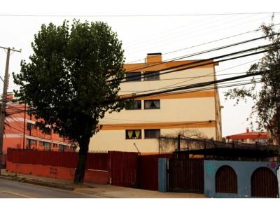 SE VENDE COMODO DEPTO REMODELADO EN AVDA LOS CARRERA, 80 mt2, 3 habitaciones