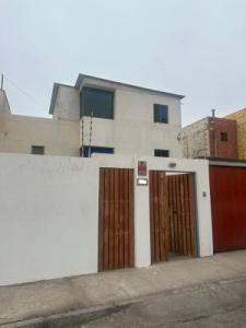 Casa en Sector Sur Calle Coronel Emilio Sotomayor, 210 mt2, 5 habitaciones
