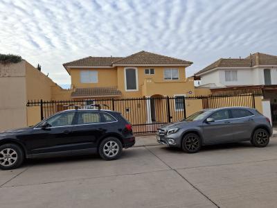 Se Vende Casa en sector San Joaquin, 124 mt2, 4 habitaciones