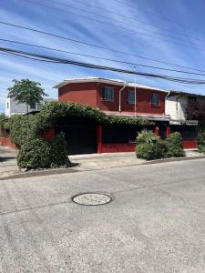 Escanilla propiedades, vende casa villa Santiago Bueras., 125 mt2, 4 habitaciones