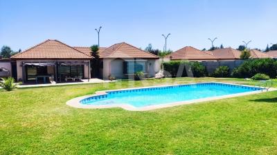 Hermosa casa quinta en Santa Ana de Chena 4D/4B con piscina, 140 mt2, 4 habitaciones