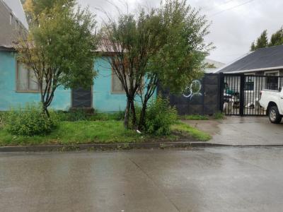 Se vende propiedad, centro de Puerto Natales, 60 mt2, 2 habitaciones
