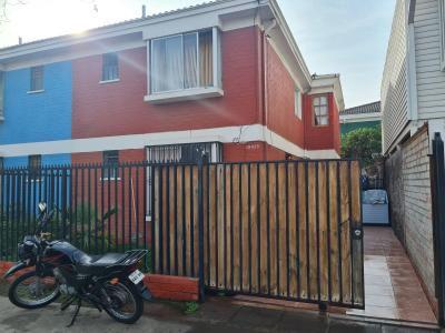 Se vende propiedad Lomas de Mirasur, San Bernardo, 4 habitaciones