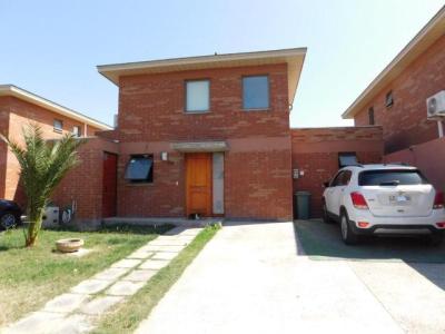 Camino La Cervera/Panamericana Sur, 260 mt2, 3 habitaciones