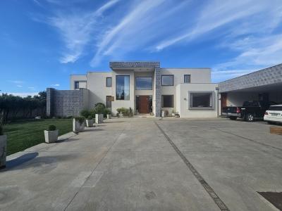 Casa en venta Condominio Capilla Esmeralda, Talca, 860 mt2, 3 habitaciones