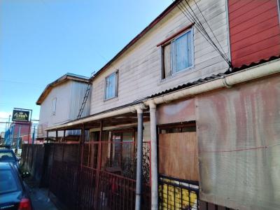 Se Vende Casa + Cabaña en Valdivia - Sector San Pedro, 4 habitaciones