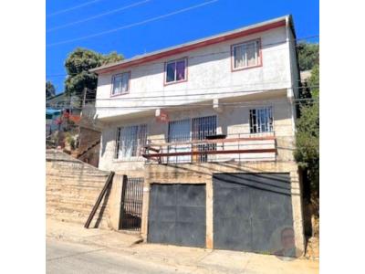 Vendo Dos casas en Chorrillos Alto: Hogar y Oportunidad de Inversión, 186 mt2, 8 habitaciones