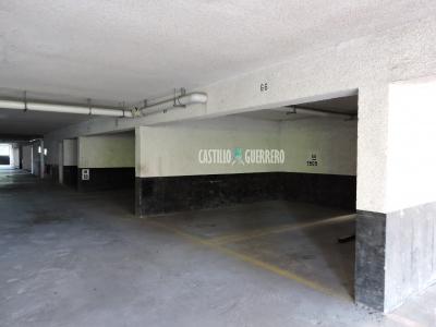 Castillo Guerrero Vende Estacionamient centro Viña, 8 mt2