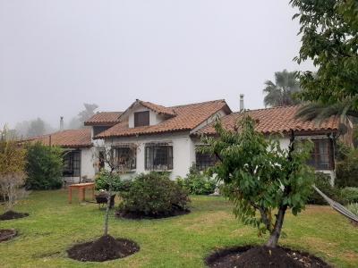 Bella Casa En Parcela De Agrado 6d/4b, Condominio Santa Rosa, 280 mt2, 6 habitaciones