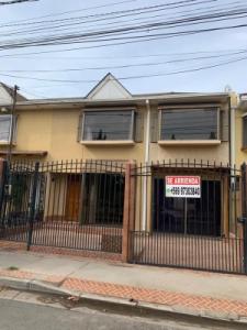 Se Vende Casa Barrio Parque San juan Machali A EMPRESAS., 107 mt2, 4 habitaciones