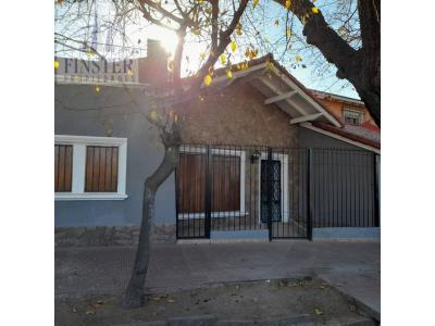 Linda Casa en Mendoza, Argentina. Ideal Inversionistas - Finster Propiedades, 120 mt2, 3 habitaciones